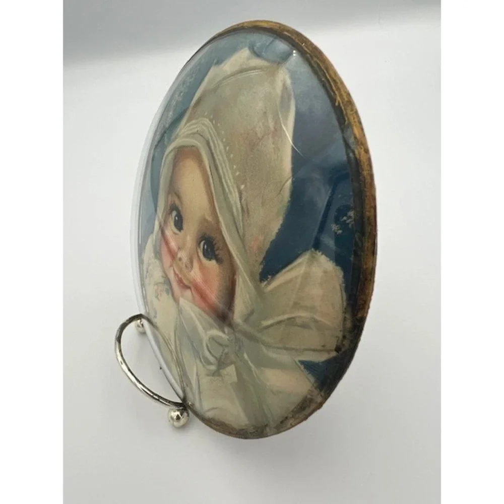 Vintage Peter Watsons Studio Bubble Glass Baby Portrait Wall Plaque 6 Inch